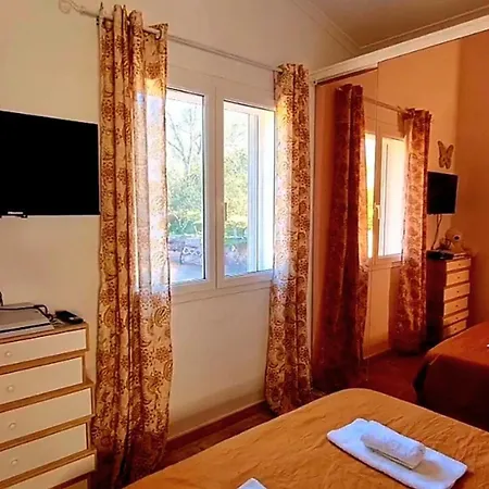Villa Elisa, Un Paradis A